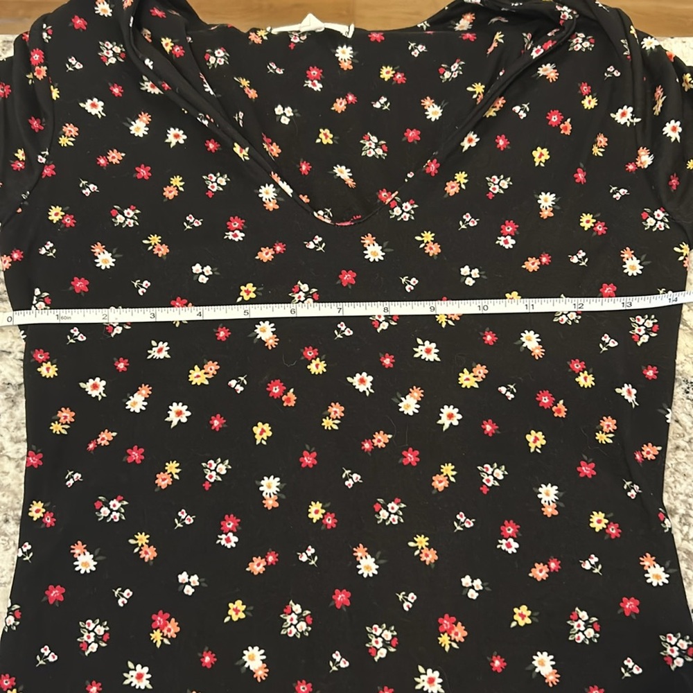 Pack of Floral Print Women's Dress - Picture 7 of 8